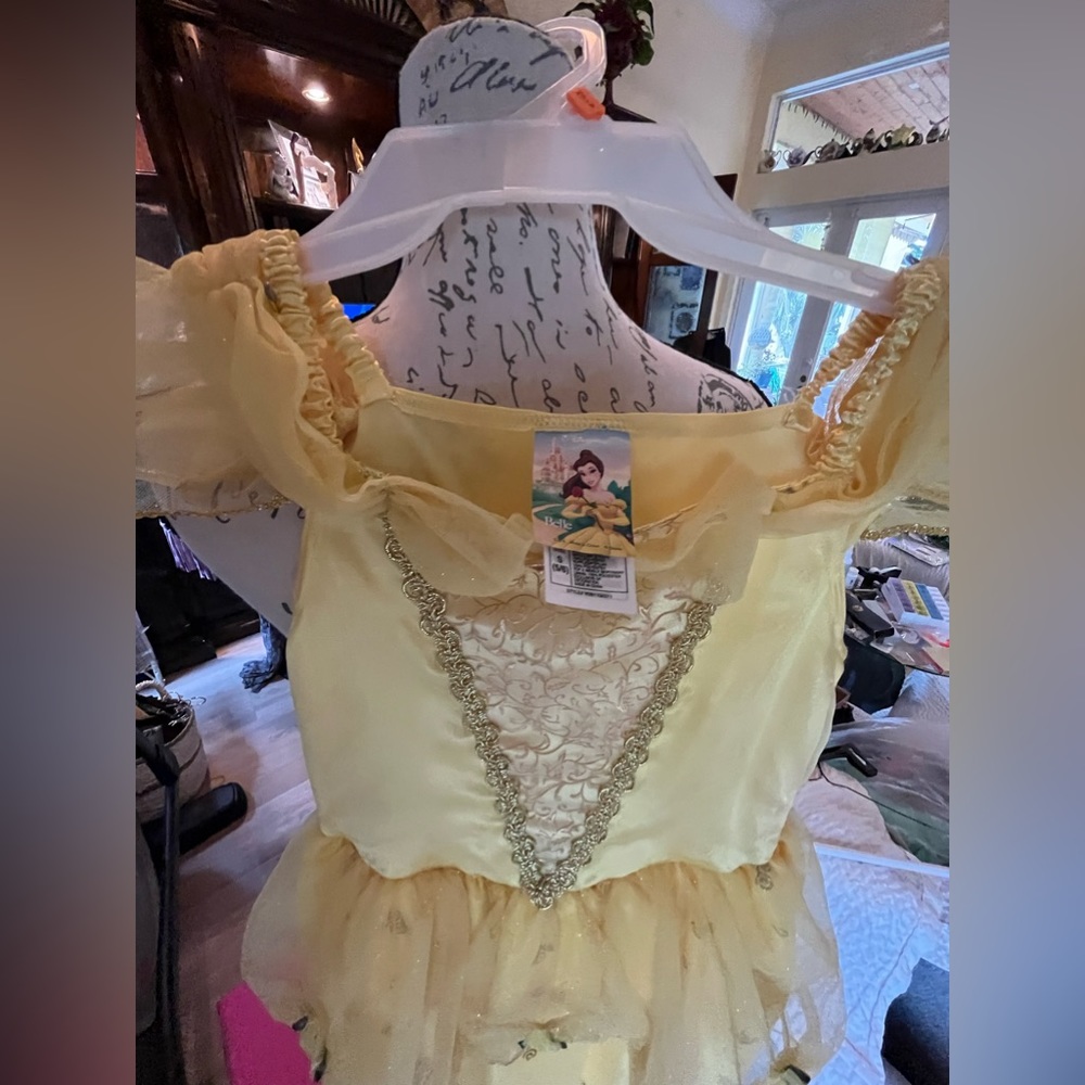 Beautiful bell costume nwot! Small 5/6 excellent shape!